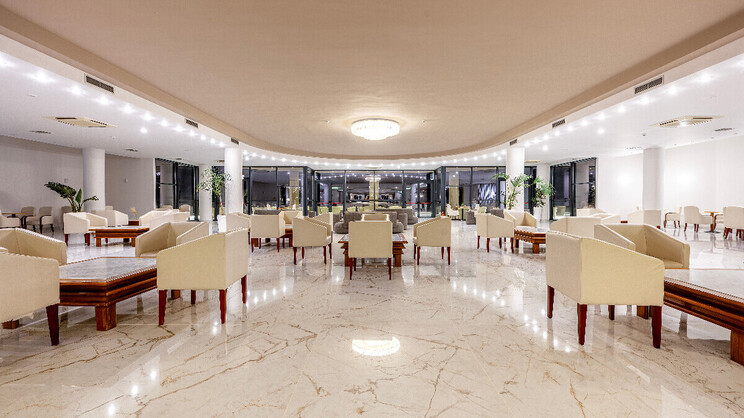 Athina Palace Resort & Spa